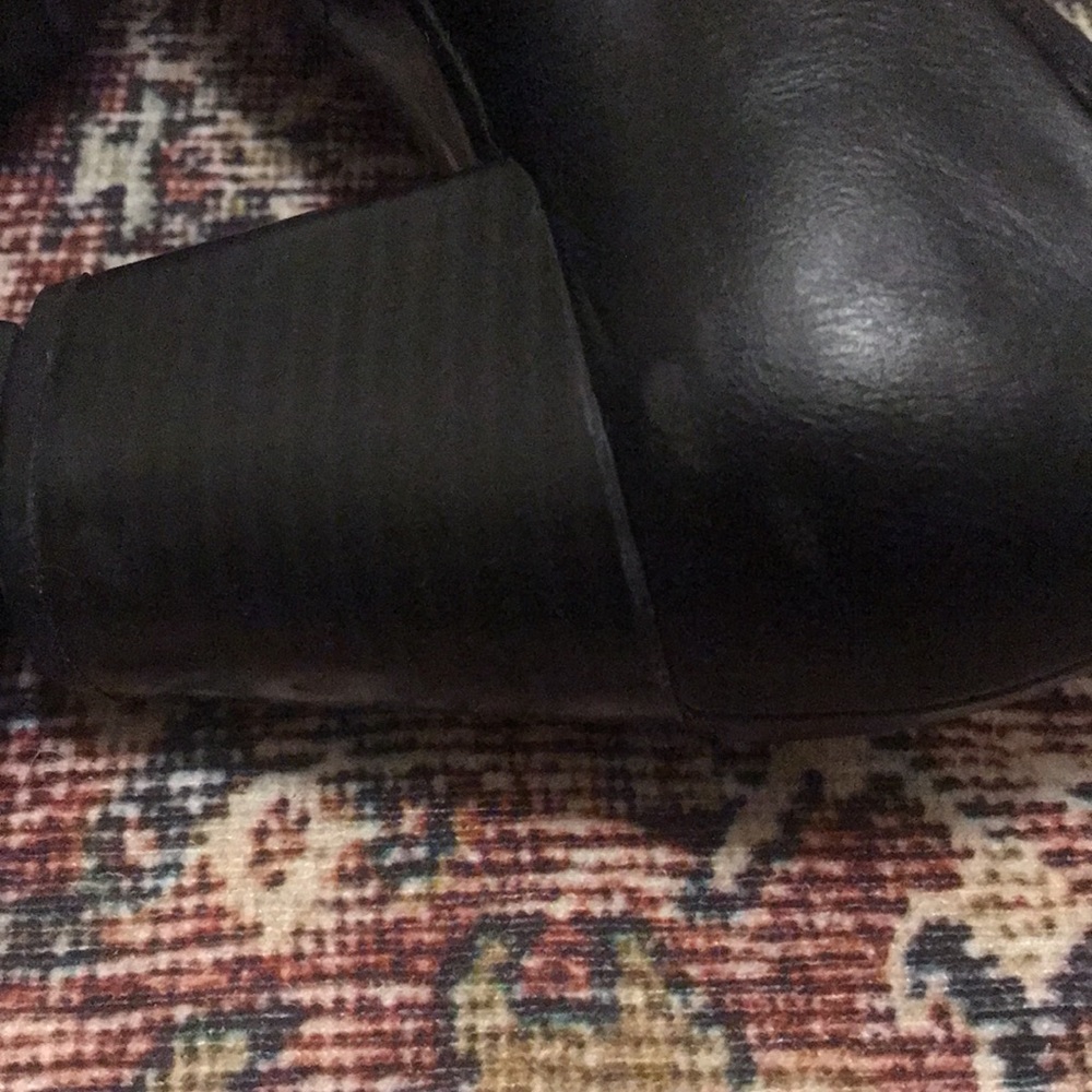 Naturalizer Pumps - Picture 7 of 9